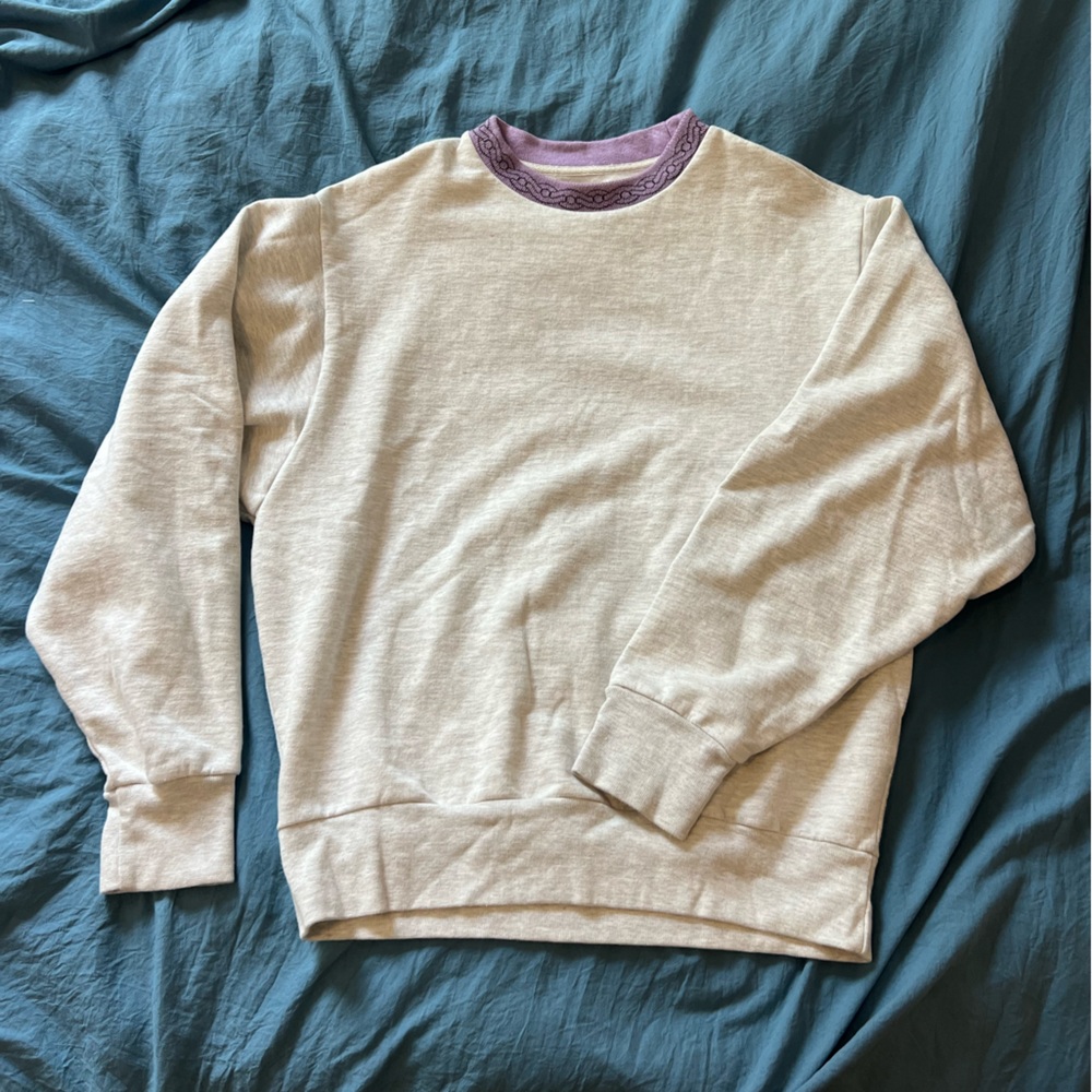Urban Outfitters Crewneck Sweatshirt